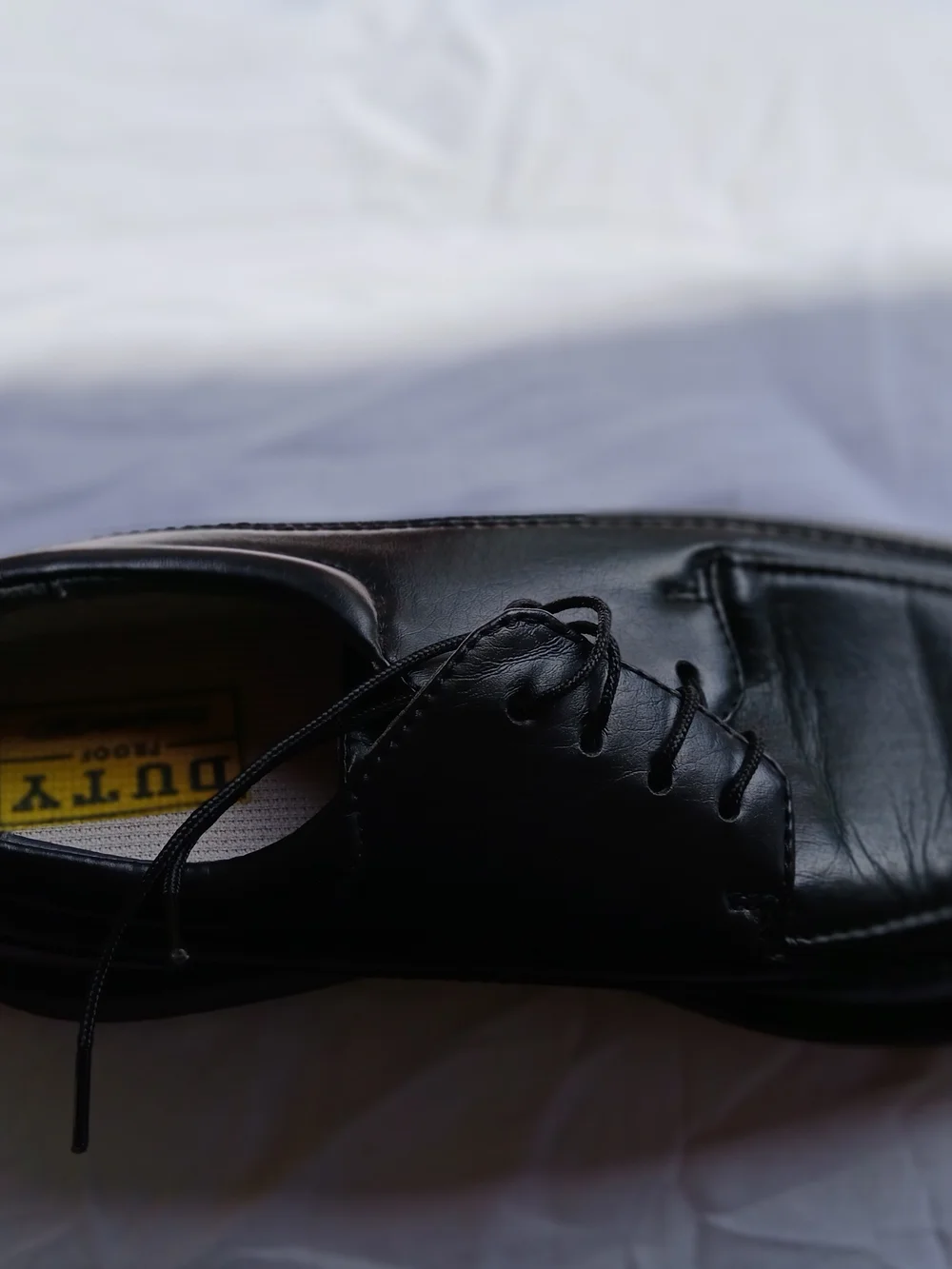 Reebok Classic Men's Black Leather Lace-Up Derby Shoes